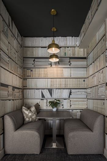 Social nooks